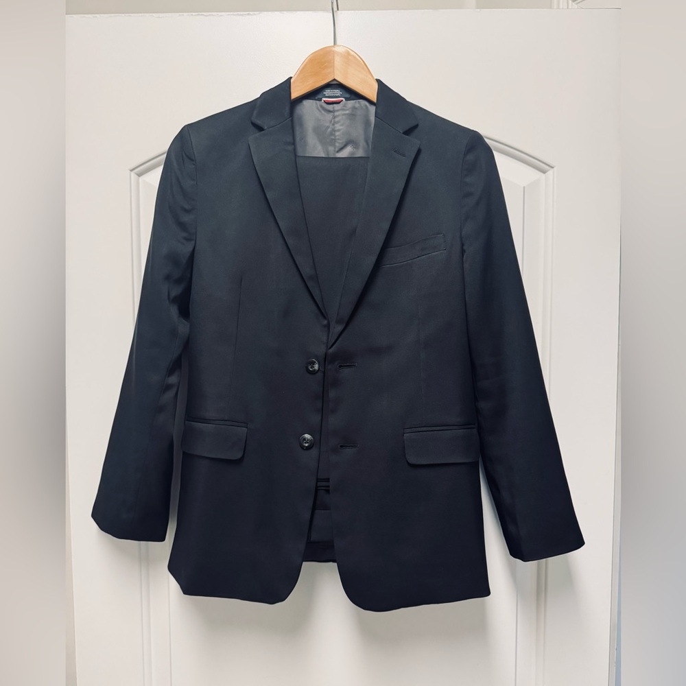 Tommy Hilfiger big Boys Black Blazer and Pants Size 16